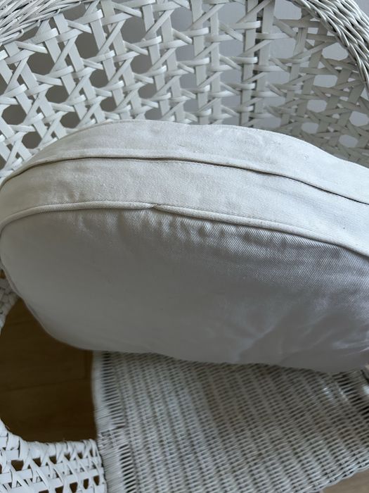 Fotel wiklinowy biały