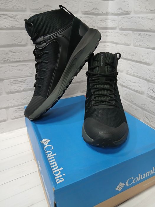 Трекінгові кросівки Columbia  Trailstorm Mid Waterproof BM0155 Чорний