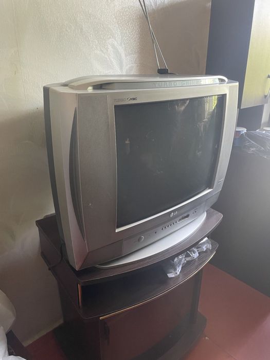 Продам телевізор LG