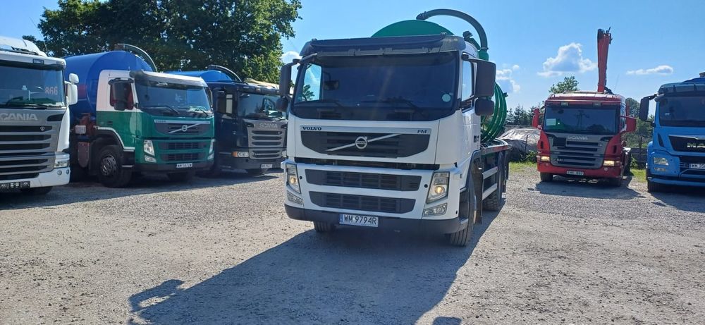 Volvo FM 410 rok 6x2 asenizacyjny 2013 rok