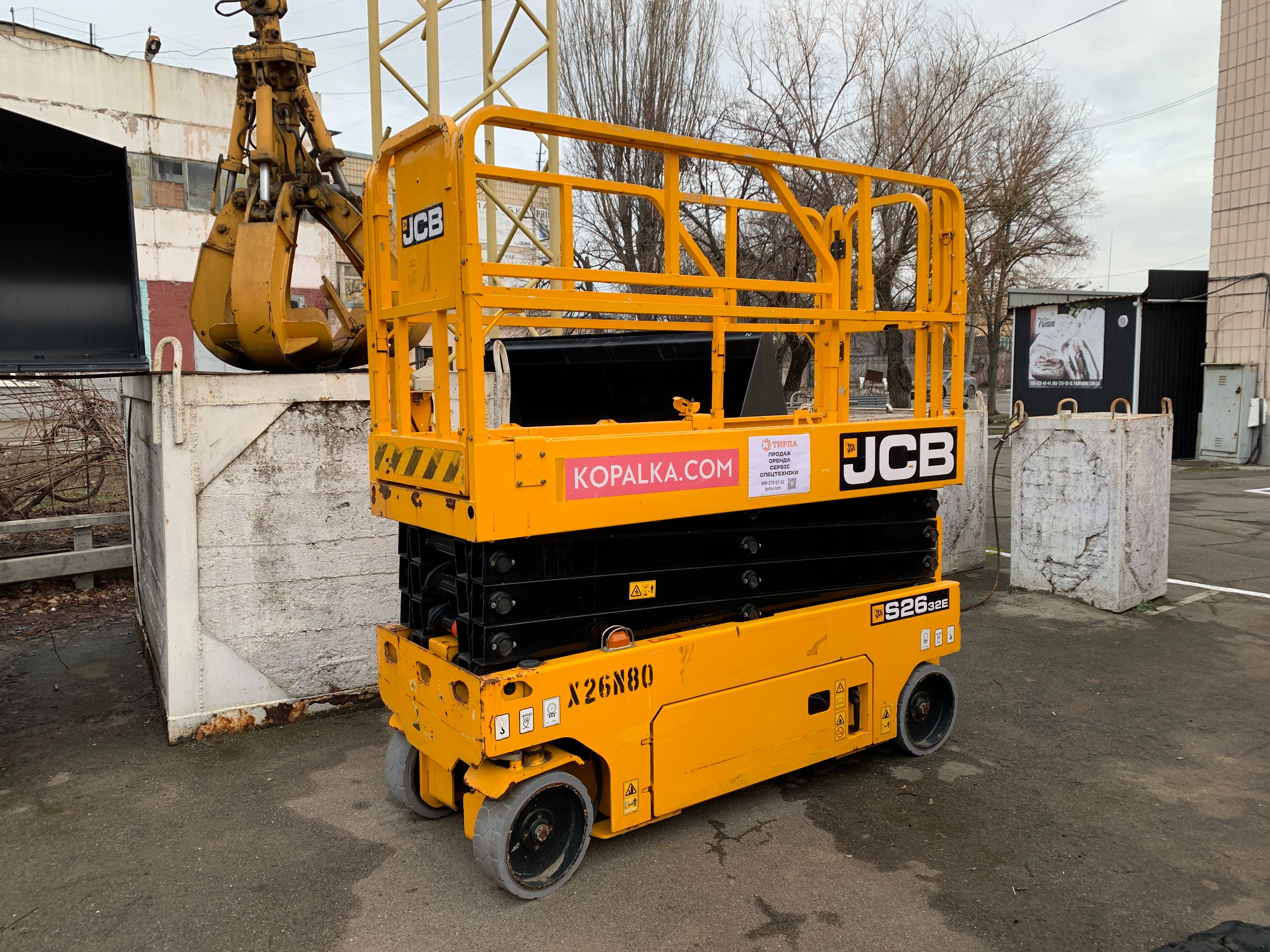 Електричний ножичний підйомник JCB S2632E / 10 метрів робоча висота