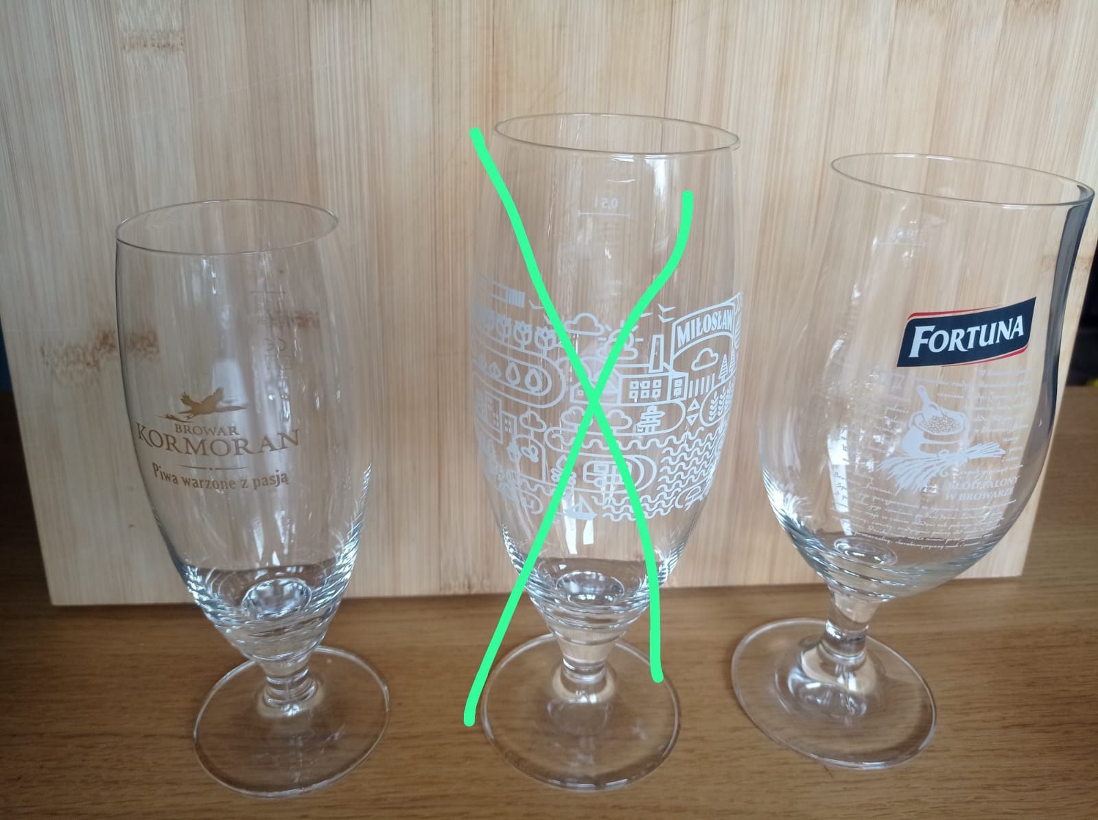 Mała kolekcja szkła do piwa