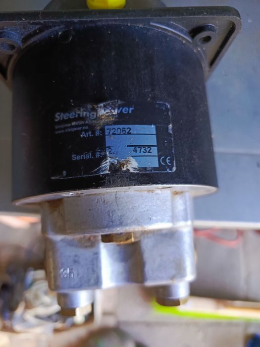 Pompa sterowa sleipner 35cm