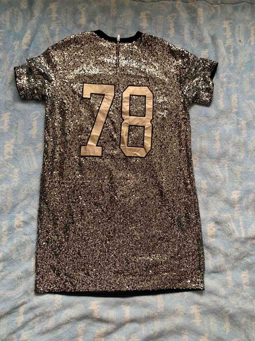 Сукня  H&M  (плаття) в паєтках