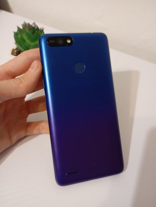 Tecno POP 2F (B1f) 1/16GB — робочий, трохи побитий