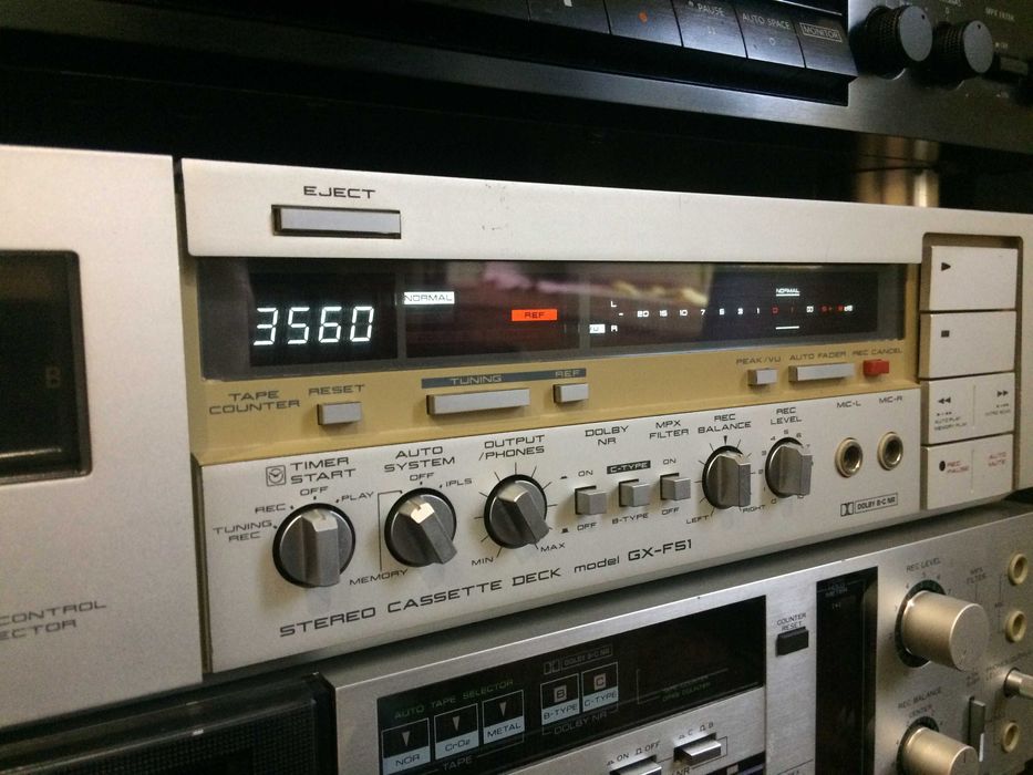 Кассетная дека - AKAI GX-F51