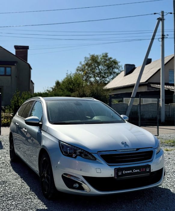 Продам Peugeot 308 2016