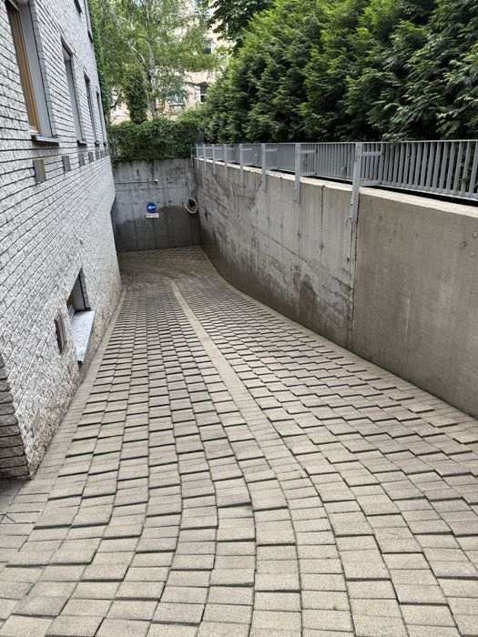 Profesjonalne mycie okien, garaży i kostki brukowej Warszawa Okolice