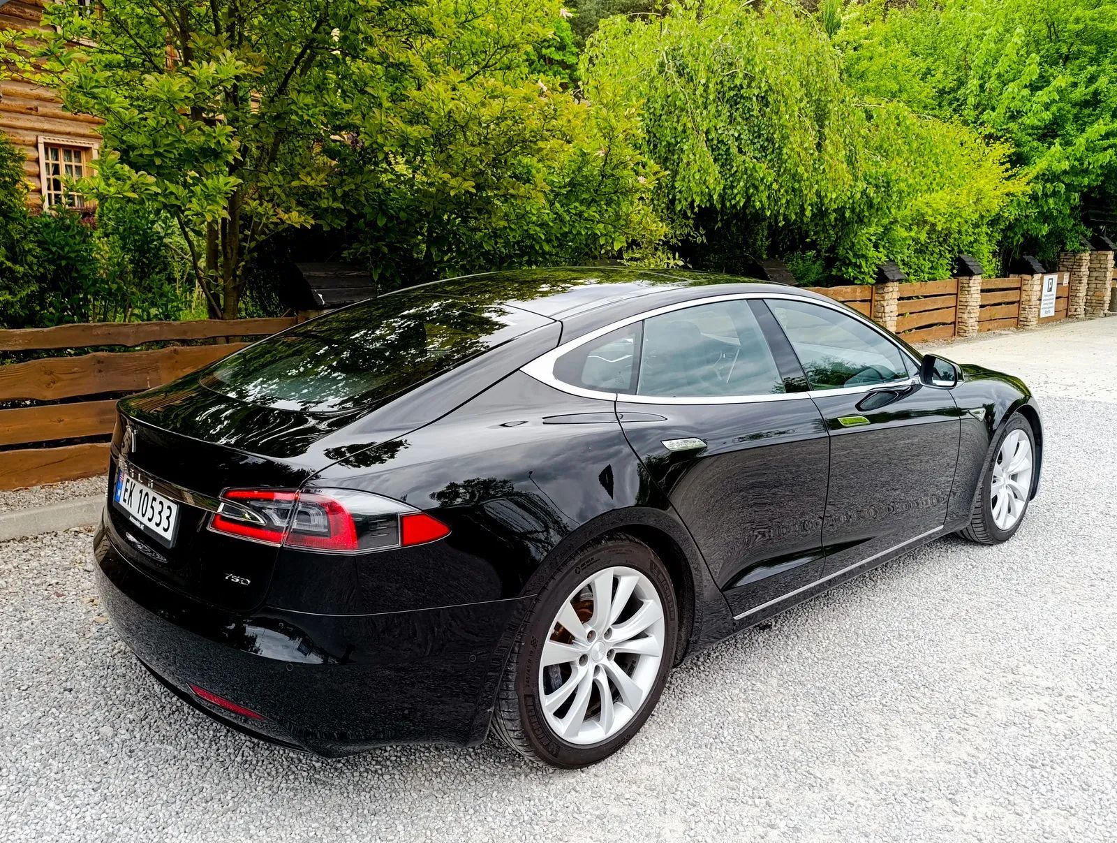 Tesla Model S Dożywotnie DARMOWE Ładowanie SUPERCHARGER SC01