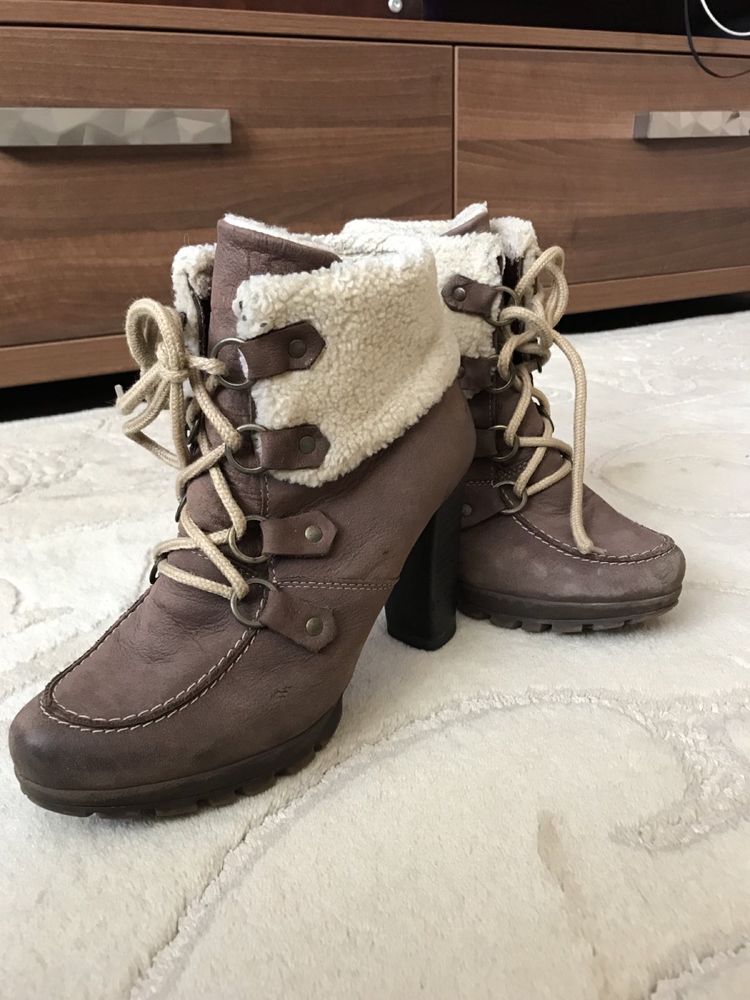 Зимние ботинки на меху