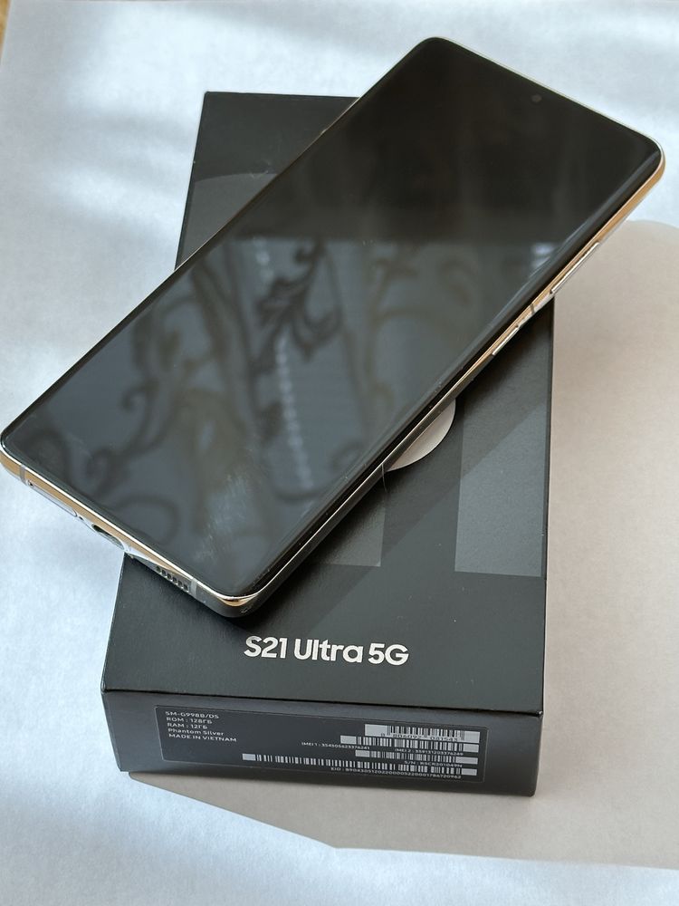 Телефон Samsung S21 Ultra