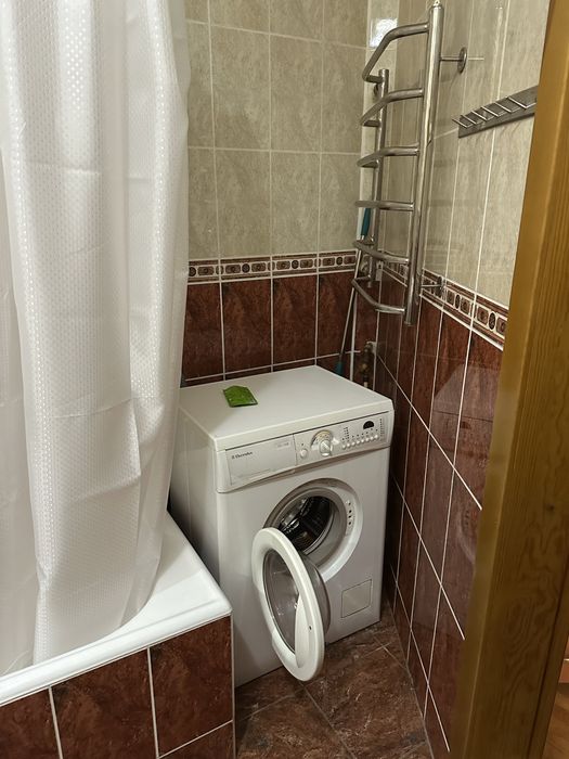 Однокімнатна на Виноградарі