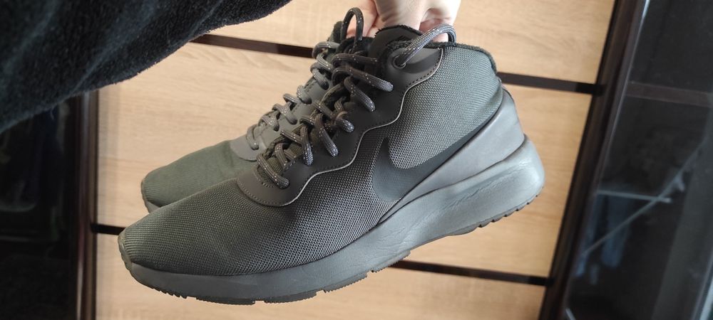 Утеплённые кроссовки Nike Tanjun Chukka 44