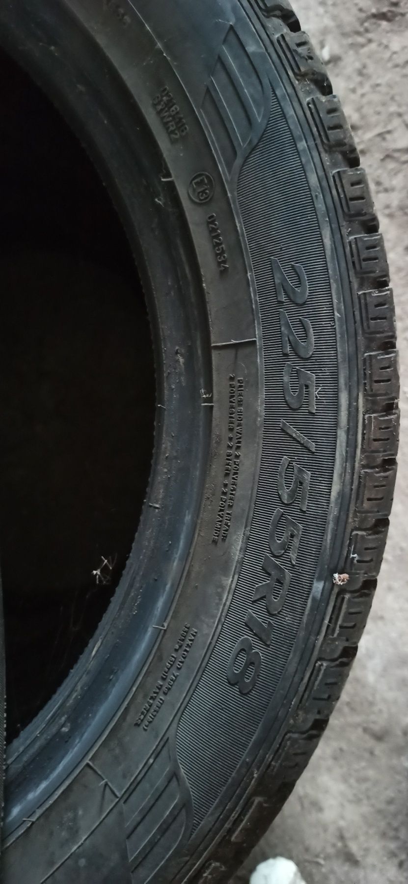 Шини goodyear efficientgrip suv 225/55 r18 
Ціна комплекту 4000 грн