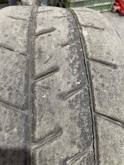 Pneus rally competicao