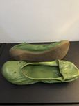 Sapatos verdes