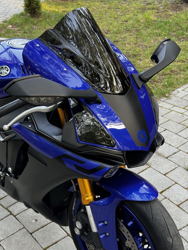 Yamaha YZF-R1 2019 Akrapovic