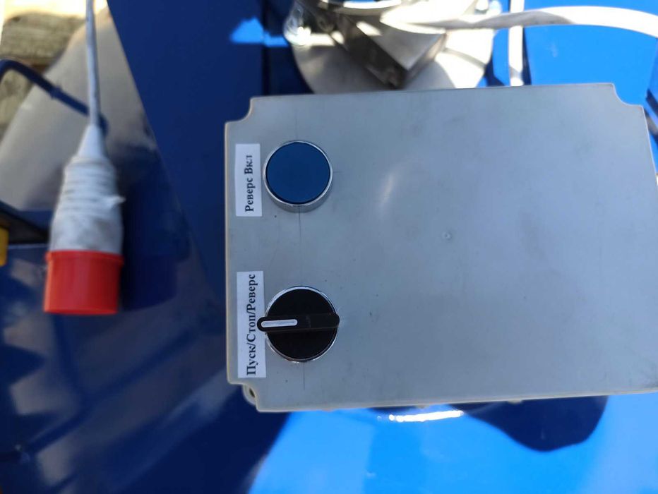 Мобильный ворошитель зерна с килем и реверсом