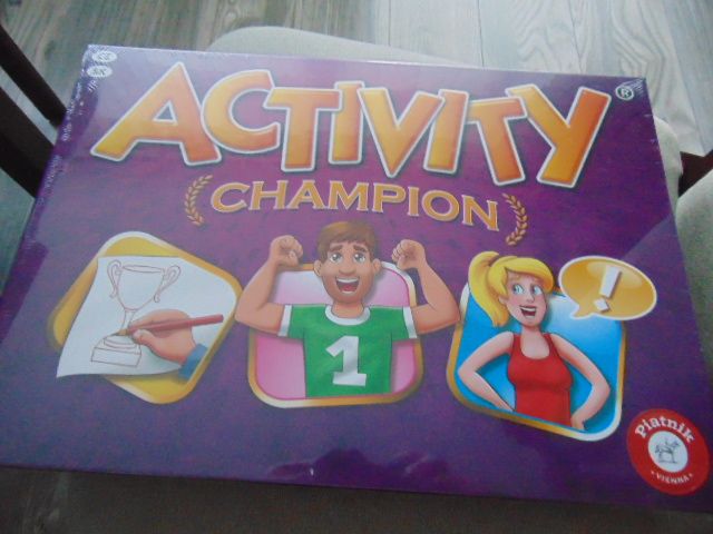 Gra planszowa Activity Champion (kalambury) nowa