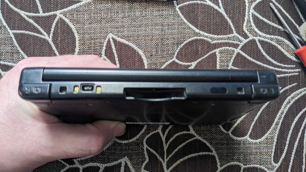 Nintendo 3DS XL 64 гб флешка