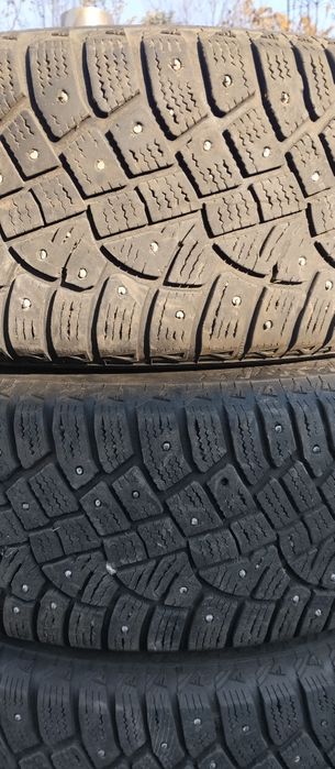 Продам шини з дисками  до Рено Кенго