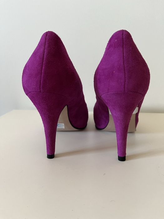 Sapatos de salto NOVOS Gloria Ortiz
