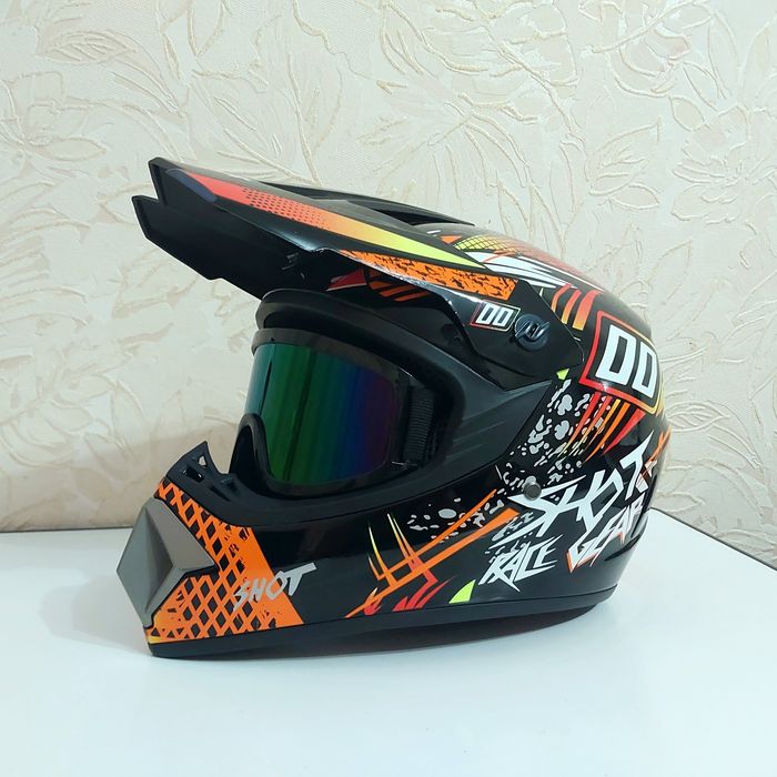 Кросовий шолом. Шлем з козирком. Мотошлем кводроцикл мотокрос ендуро