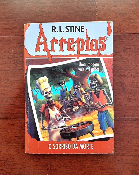 Livro "Arrepios - O Sorriso da Morte" Vol. 4 de R. L. Stine