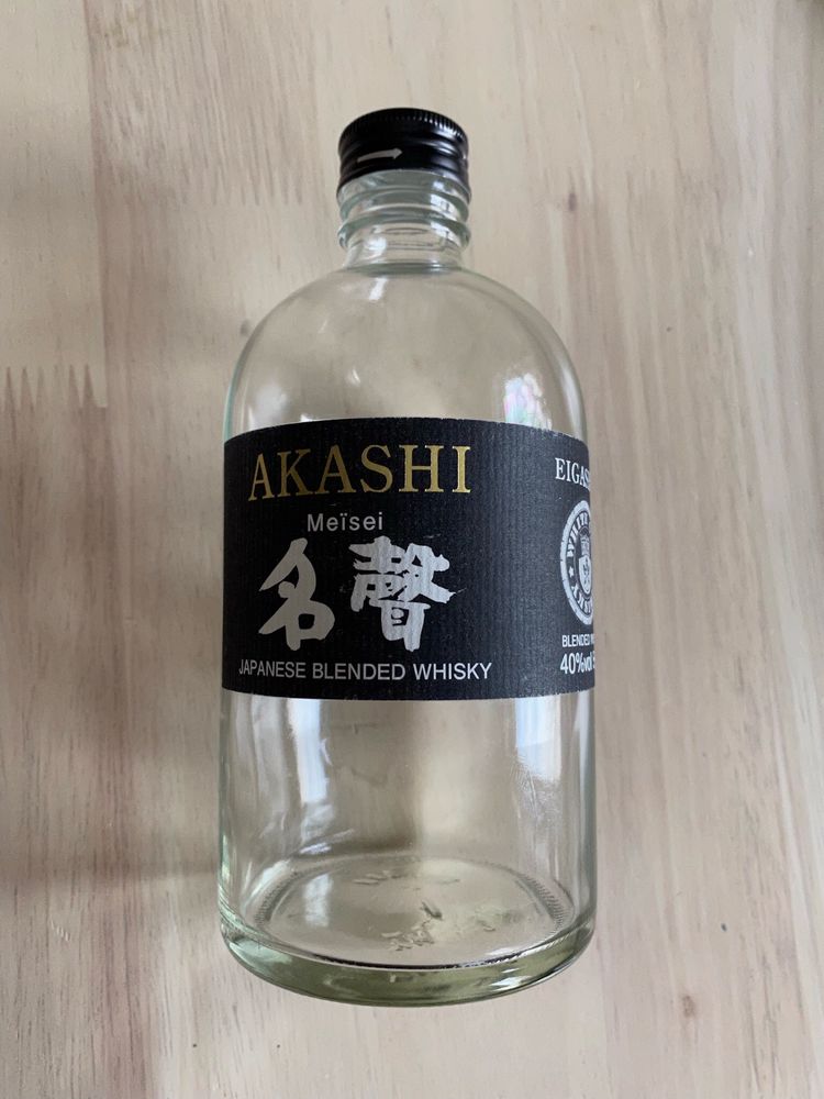 Бутылка стеклянная 0,5 л оригинальная от виски AKASHI