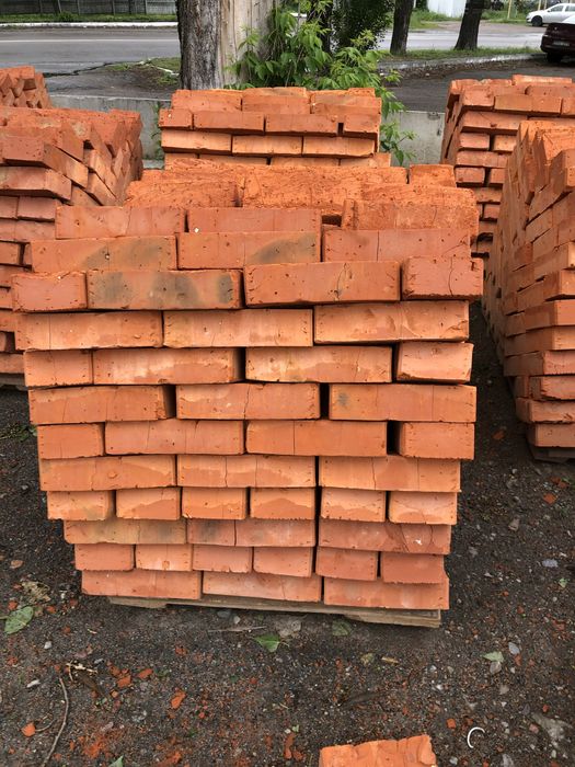 Цегла м100,м125 ,від виробника;Гарна якість