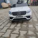 Samochodzik elektryczny  mercedes