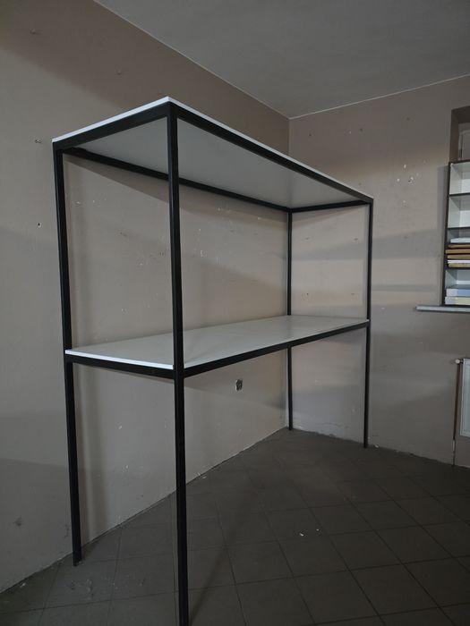 Regał metalowy sklepowy