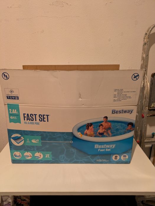 Piscina Bestway 2,44mx61cm