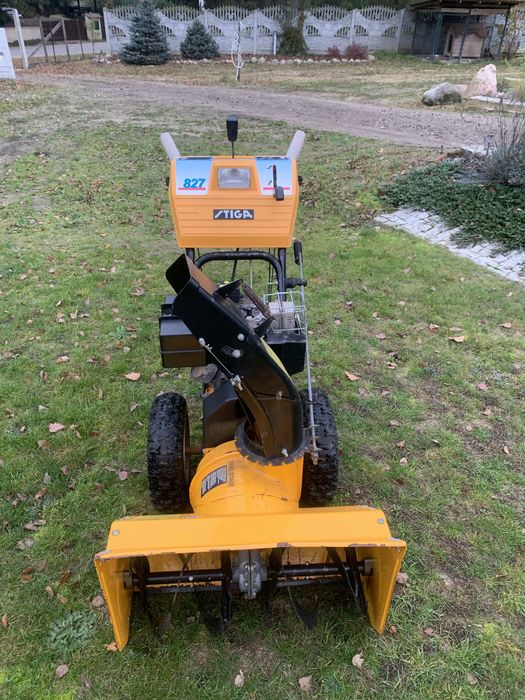 Odsniezarka stiga 827