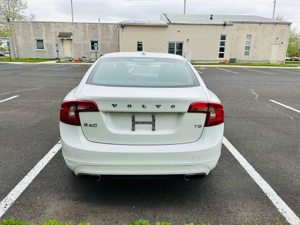 2014 Volvo S60 T5 Premier