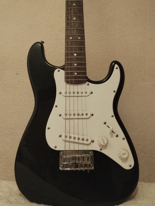Guitarra Elétrica Fender