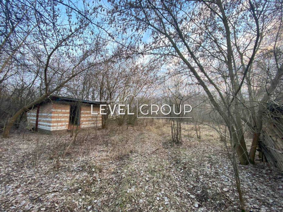 Продаж земельна ділянка (85соток) на березі Стугни в селі Хлепчі.