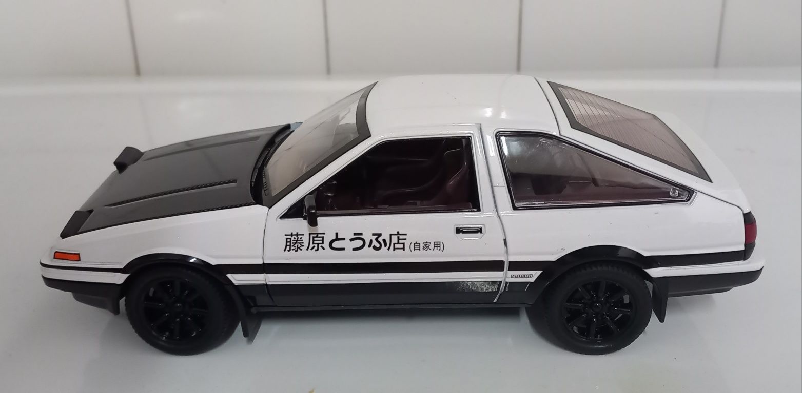 Toyota AE86 Trueno esc 1/24
