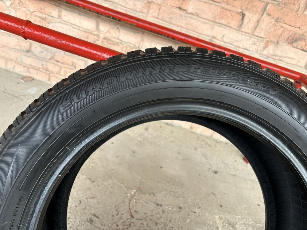 Запаска Одиночка Розпаровка Зимова шина 225/55R18 Falken