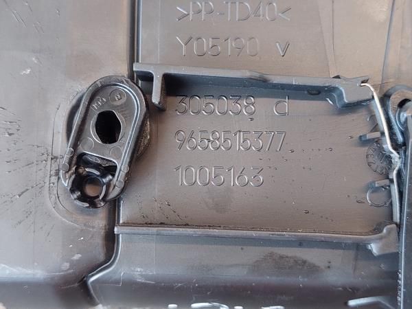 Difusor / saída de ar PEUGEOT 308 SW