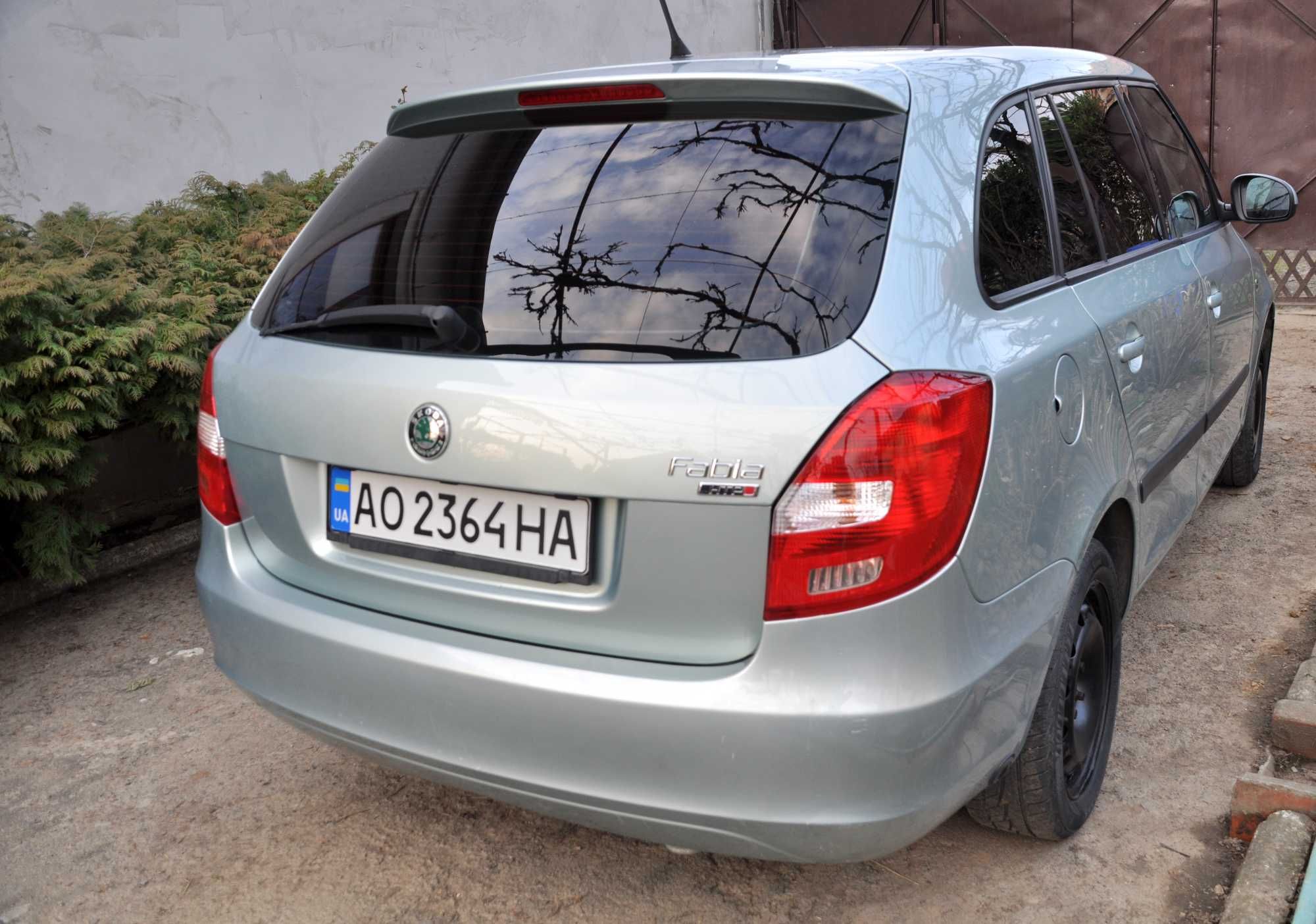 Skoda fabia 1.2 газ/бензин