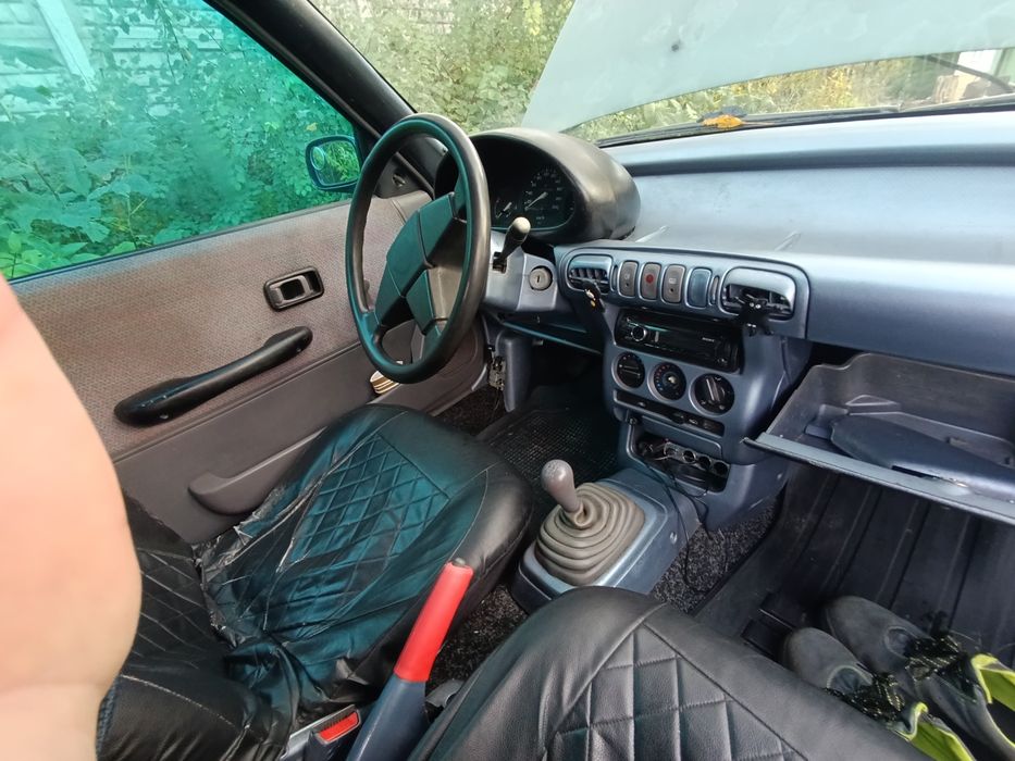 Ніссан мікра 1.0 v16.