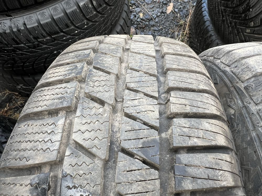 4xopona zimowa CONTINENTAL w rozmiarze 175/65 R15