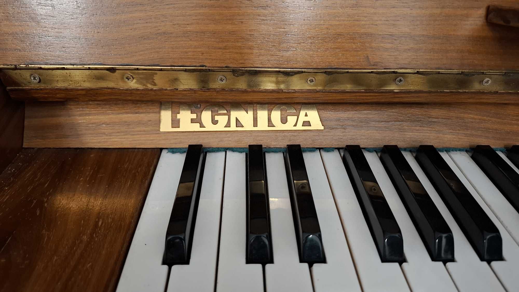 Pianino akustyczne "Legnica"