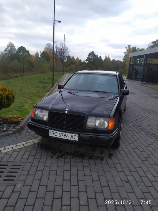 Легенда Mercedes E-Class W124 (1988): 2.8, Автомат, Газ.
