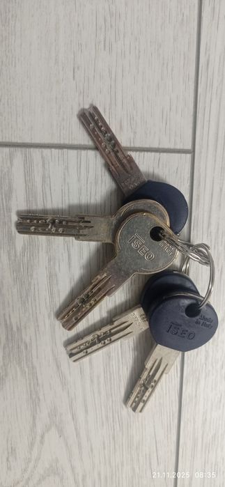 Циліндр (серцевина) Iseo R7 40*40