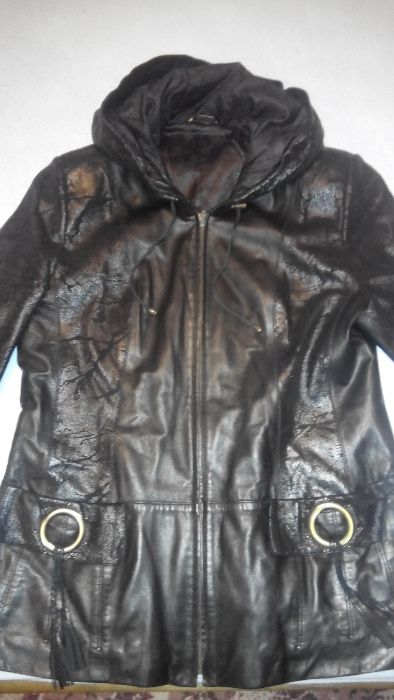 Куртка женская кожаная демисезонная