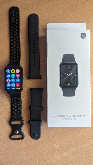 Годинник- фітнес браслет Xiaomi Smart Band 8 Pro CN чорний.