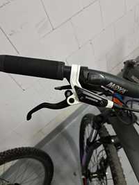 rower sprowadzony z Niemiec, rama aluminiowa, hamulce hydrauliczne, ko