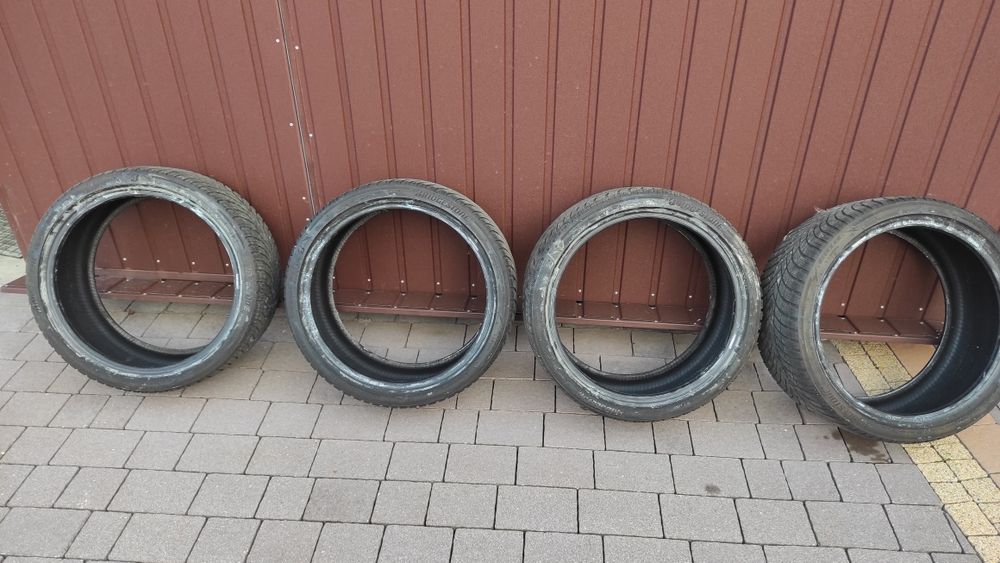 Opony zimowe 255/35/19